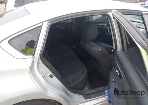 2014 Nissan Altima 2.5/2.5 S/2.5 Sl/2.5 Sv из США, поврежденный, VIN 1N4AL3AP9EC402247